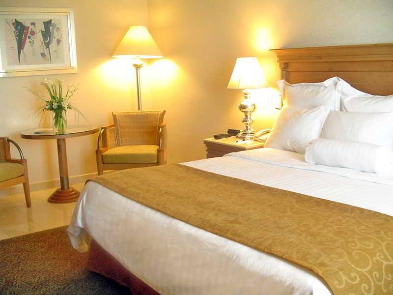 Marriott Tijuana Hotel Eksteriør bilde