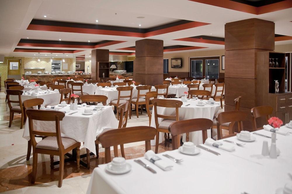 Marriott Tijuana Hotel Eksteriør bilde