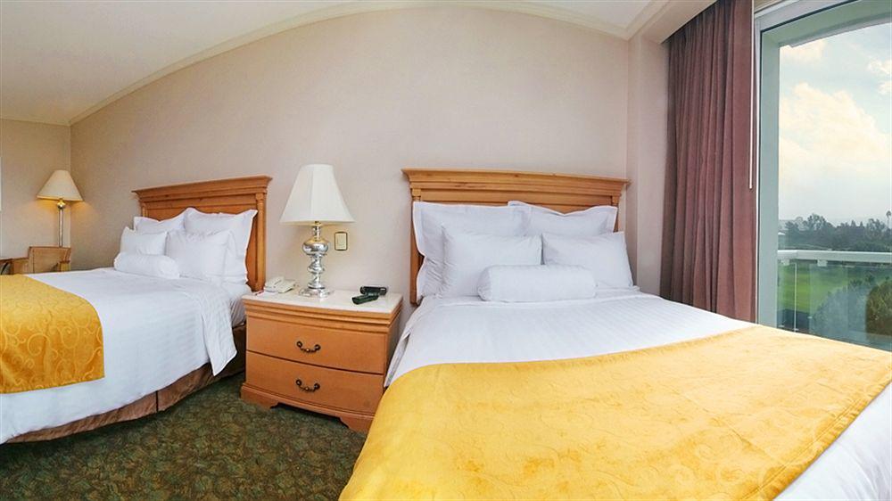 Marriott Tijuana Hotel Eksteriør bilde